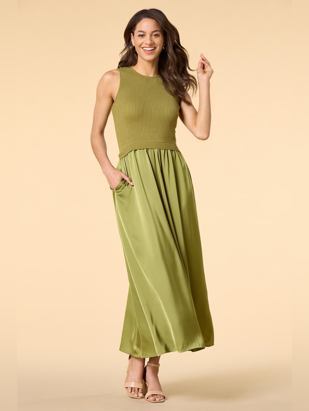 Taylor Olive Green Sleeveless Maxi Dress |PTP- 16-20” | L- 55”